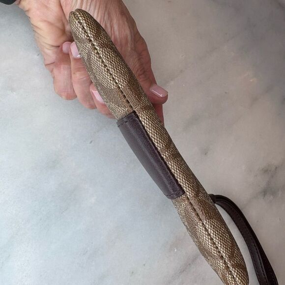 Coach Wristlet Bag Purse Leather Signature Brown and Tan Pouch Wallet - Picture 4 of 11